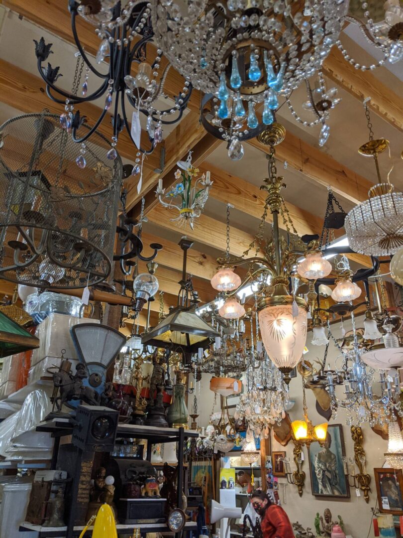 Ceiling filled with hanging crystal chandeliers